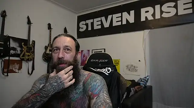 StevenRiseNYC Adlı Modelin Canlı XXX Sohbeti