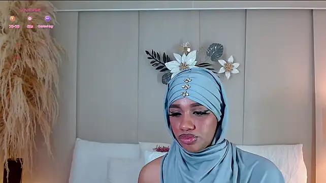 afrodita_smith08 Adlı Modelin Canlı XXX Sohbeti