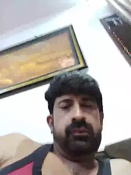 XxX_KING30 Adlı Modelin Canlı XXX Sohbeti