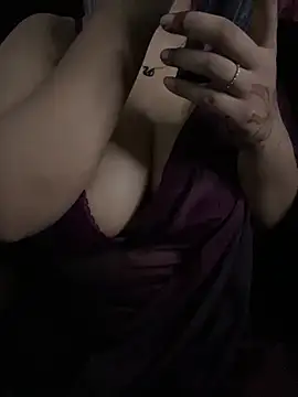 DarlingRubyn Live XXX chat