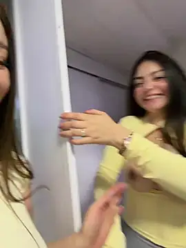 Živý XXX chat roouse