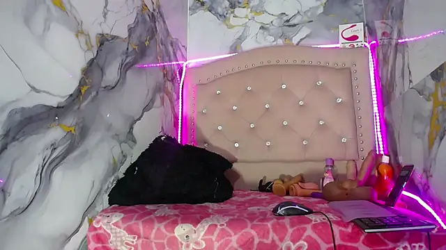 Chatroom XXX en direct de violetaass