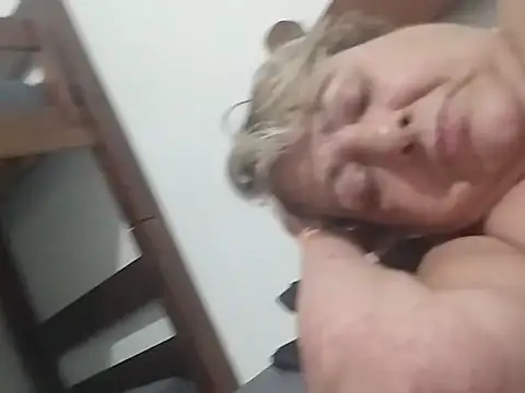 bialoba7 Chat XXX in diretta