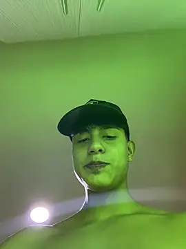 Lander_Cruz XXX чат на живо
