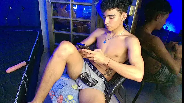 tiancamn Live XXX chat
