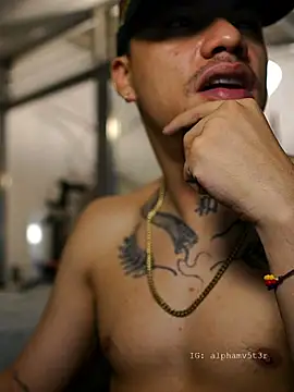 Chat XXX ao vivo de AlphaMasterXxx