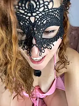 צ'אט XXX בשידור חי של Miacarry