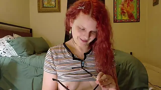 Emihaze live XXX chat