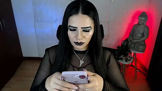 Chat XXX en directo de GODDESS_EVANS
