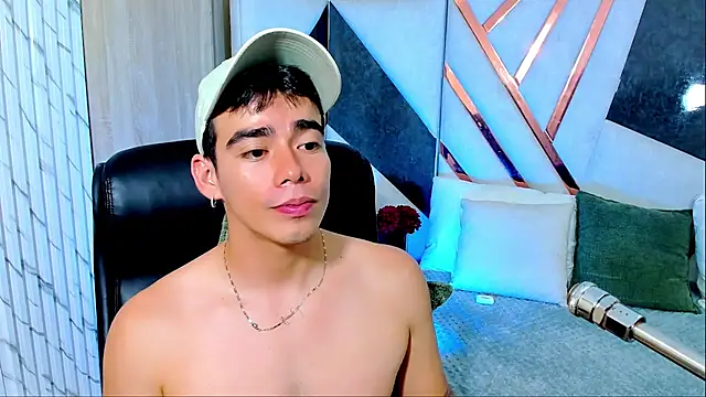 Alejandro_karter18 Chat XXX in diretta