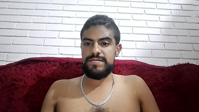 JBond007BBC élő XXX-chatje