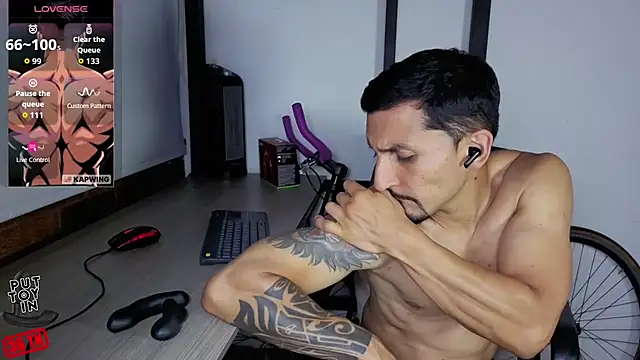 دردشة Marck_Muscle الجنسية المباشرة