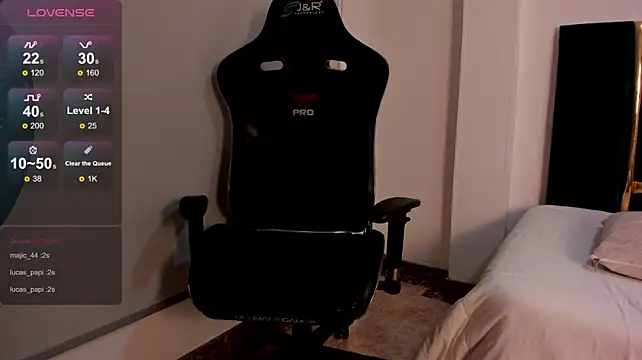 mily_Lopez XXX чат на живо
