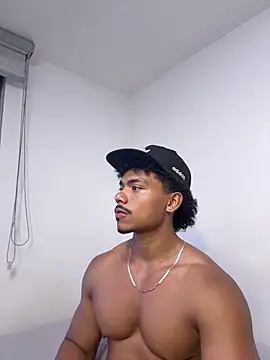 Chatroom XXX en direct de XavierColeman