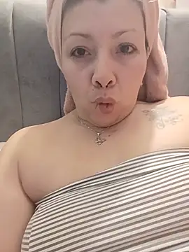 Chat +18 de SARA_21- ao vivo