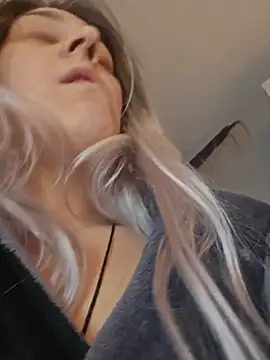 ScarletsWeb XXX чат на живо