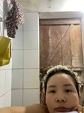 Ivy_Trix2 现场XXX聊天