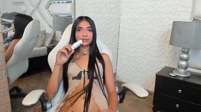 KattyLilli – Live XXX-chat