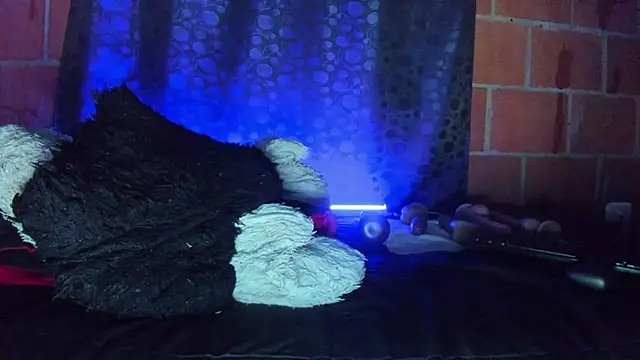 Cata-angel Adlı Modelin Canlı XXX Sohbeti