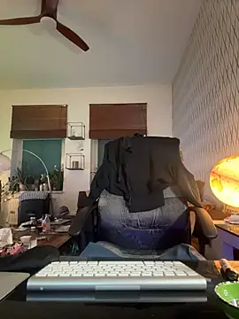 tomz0819 Live XXX-Chat