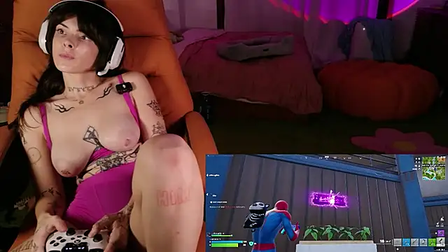 GennaJames live XXX chat