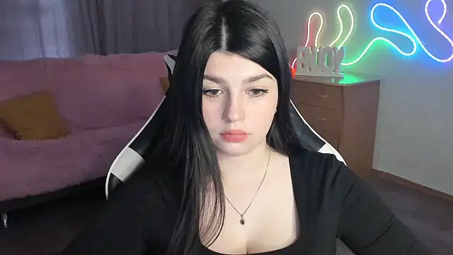 KisaModel Chat XXX live