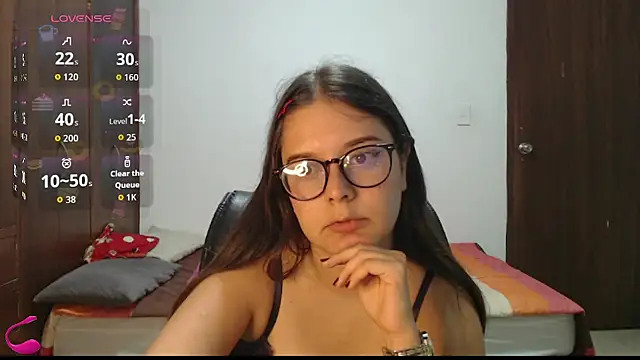 MadieeLorezn Live XXX chat