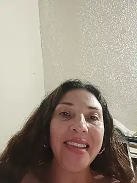 Angelika_Clauss Adlı Modelin Canlı XXX Sohbeti