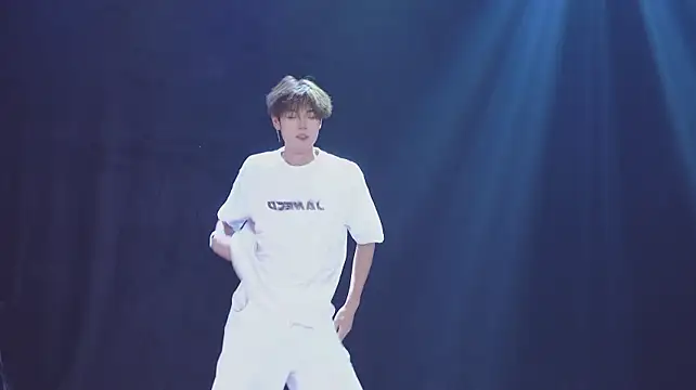 NCT-111: απευθείας συνομιλία ΧΧΧ