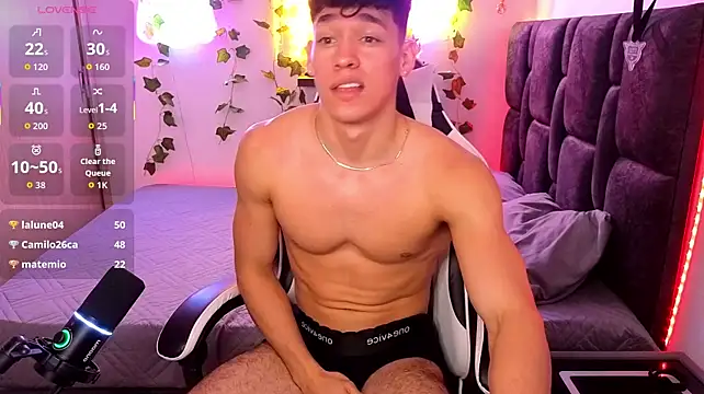 Luke_MuscleのライブXXXチャット