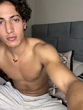 הופעת וובקאם של megallou