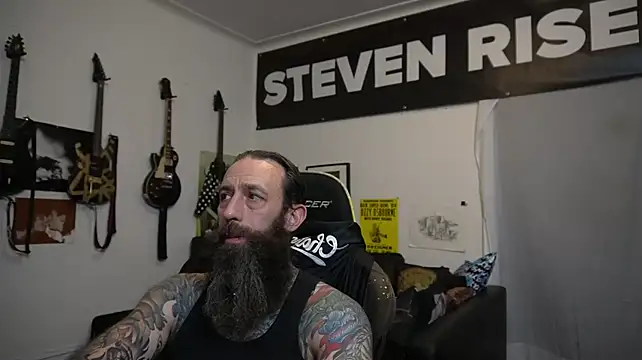 Czat XXX na żywo – StevenRiseNYC
