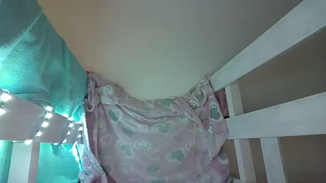 SlyLady Chat XXX live