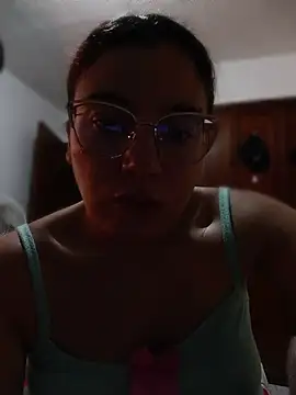allison_mc Adlı Modelin Canlı XXX Sohbeti