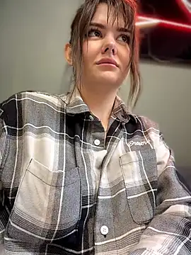 NikaMur Chat XXX in diretta