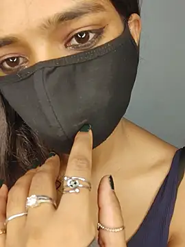 Chat +18 de Hot-Roshni ao vivo
