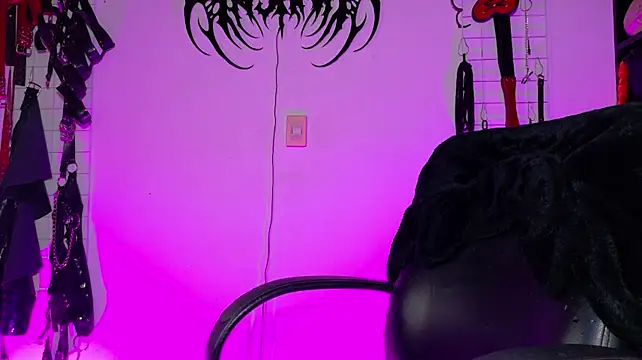 Chat +18 de irregular_fetish_ ao vivo