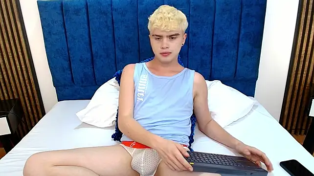 Chatroom XXX en direct de Ian_Stone