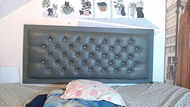Kylie_Jennerr Live XXX-Chat