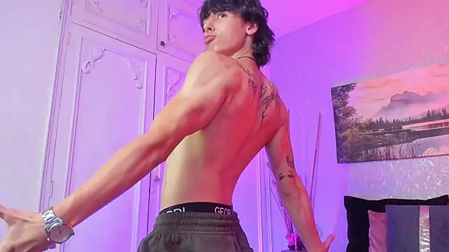 Tyler_durtenのライブXXXチャット