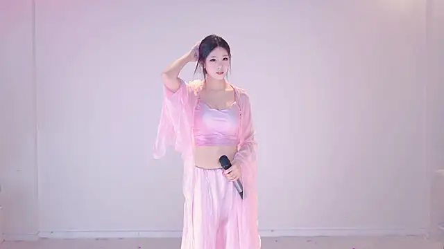 IVE-111 Live XXX-chat