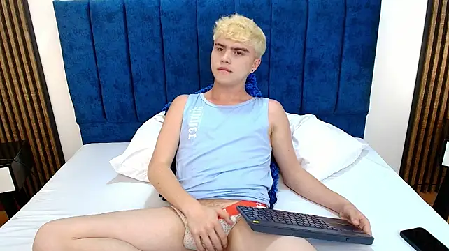 XXX chat uživo modela Ian_Stone