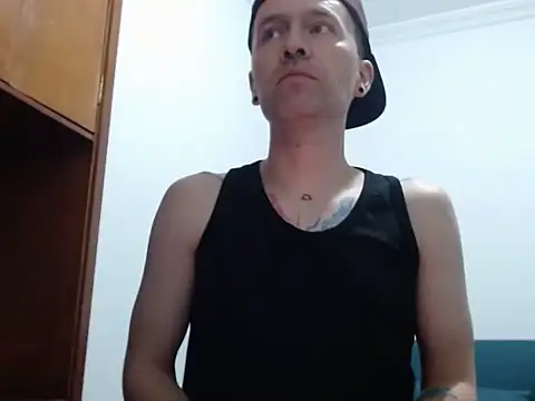 your_sexyguy10 Webcam show