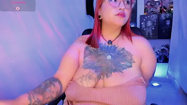 _Ali_Brinck_'s Live XXX Chat