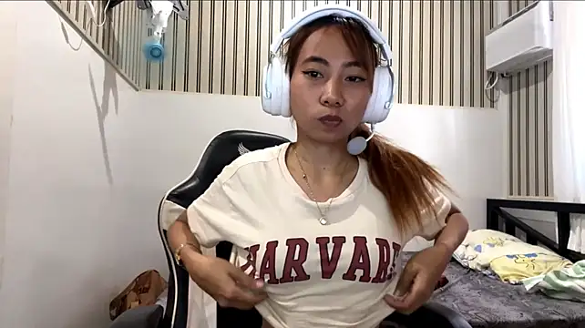PiaSwida Live XXX-Chat
