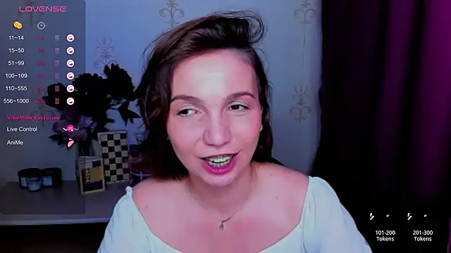 Živý XXX chat KindHazelHere_