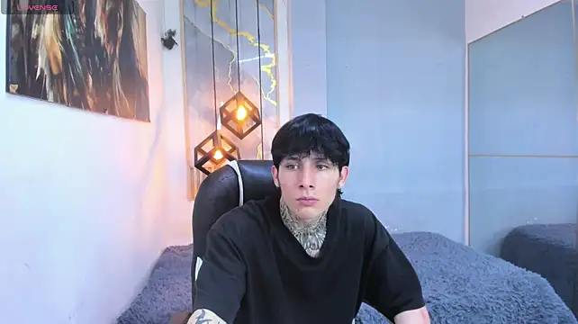 Chat XXX en directo de Cry_thereal