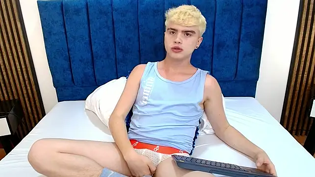 Chat XXX en directo de Ian_Stone