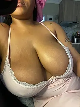 YellowHoneyDip – Live XXX-chat