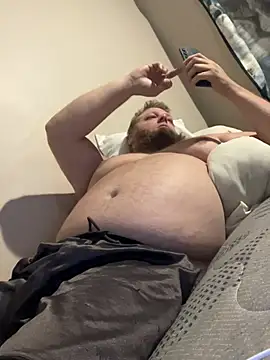 Tallbellybear élő XXX-chatje